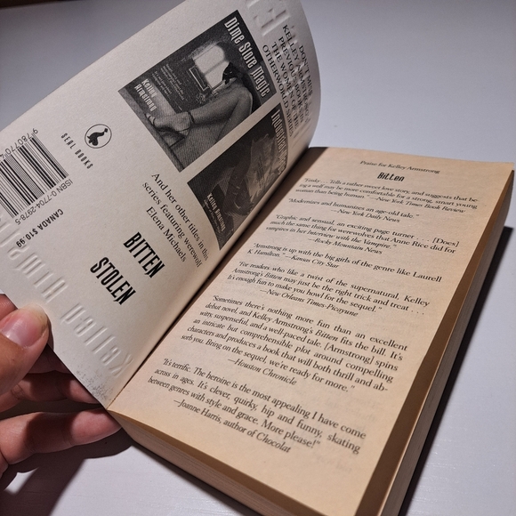 Haunted by Kelley Armstrong Book - Picture 6 of 8